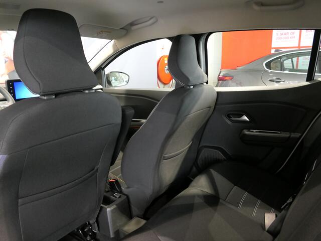 Dacia SANDERO Stepway 1.0 TCe 100 Bi-Fuel Comfort - Dodehoek, camera, sensor v+a, navi