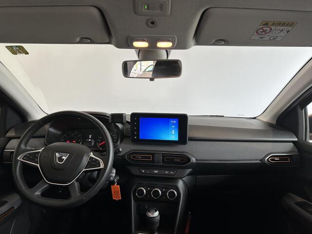 Dacia SANDERO Stepway 1.0 TCe 100 Bi-Fuel Comfort TREKHAAK | ACHTERUITRIJCAMERA | PARKEERSENSOREN VOOR-EN ACHTER | CLIMATE CONTROL