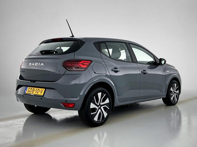 Dacia SANDERO 1.0 TCe 90Pk Expression | Apple & Android Carplay | Airco | Parkeersensoren Achter | Cruise Control & Snelheidsbegrenzer | Licht & Regensensor |