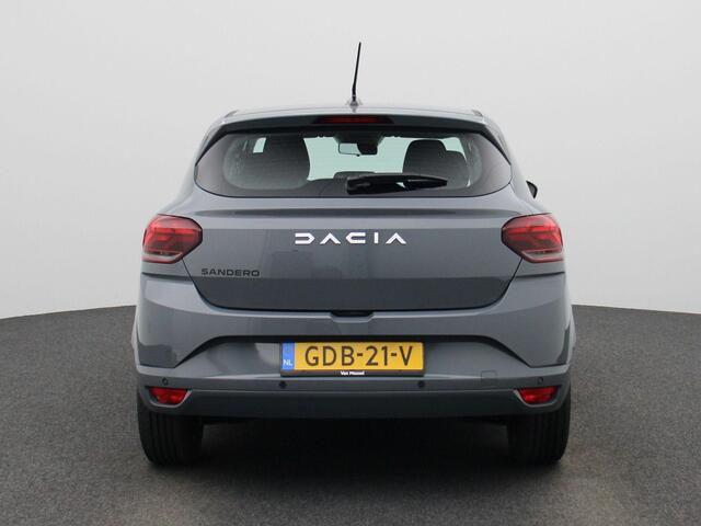 Dacia SANDERO 1.0 TCe 90 Expression | PDC Achter | Licht- en Regensensor | Cruise Control & Snelheidsbegrenzer | LED-Verlichting | Airconditioning | DAB-Radio | Apple Carplay & Android Auto