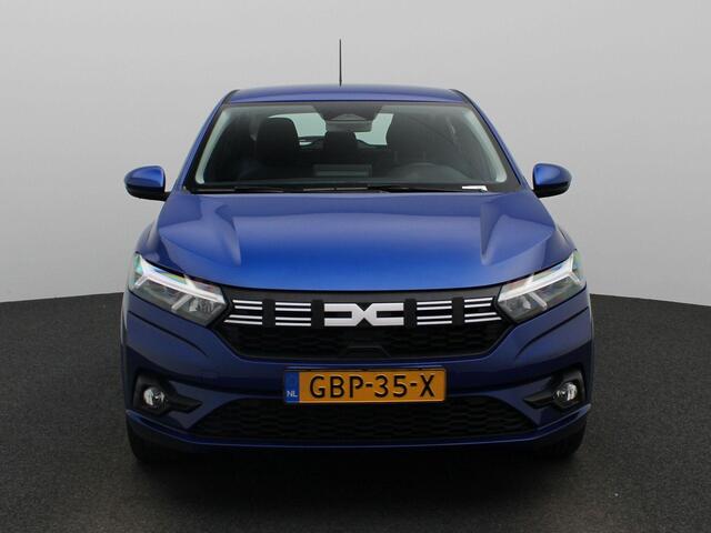 Dacia SANDERO 1.0 TCe 90PK Expression | Parkeersensoren Achter | Licht- en Regensensor | Cruise Control & Snelheidsbegrenzer | LED-Verlichting | Airconditioning | DAB-Radio | Apple Carplay & Android Auto