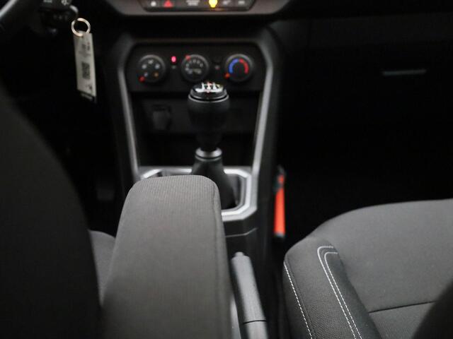 Dacia SANDERO 1.0 TCe 90PK Expression | Parkeersensoren Achter | Licht- en Regensensor | Cruise Control & Snelheidsbegrenzer | LED-Verlichting | Airconditioning | DAB-Radio | Apple Carplay & Android Auto