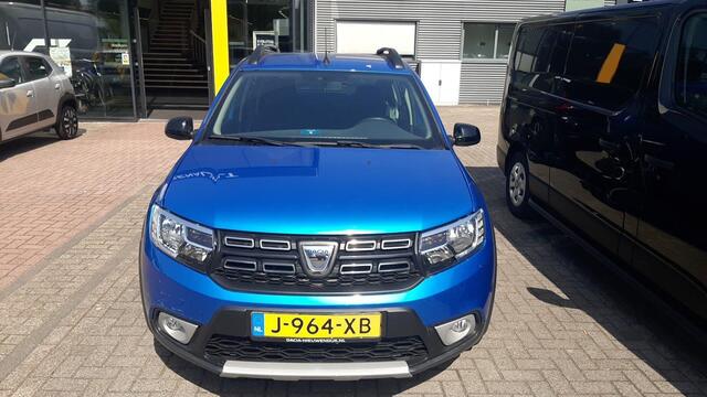 Dacia SANDERO 1.0 TCe Bi-Fuel Stepway Serie Limitee 15th Anniv. NAVIGATIE / CLIMATE CONTROLE / CRUISE CONTROLE / PARKEERSENSOREN+CAMERA.