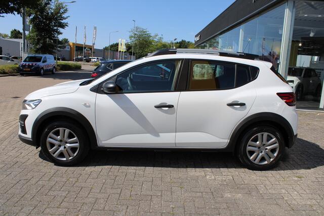 Dacia SANDERO Stepway TCe 100 Bi-Fuel Essential | Trekhaak | NL auto | 1e eig | Dealeronderhouden |