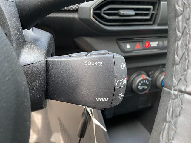 Dacia SANDERO 1.0 TCe 90 Comfort | Cruise Control | Airco | PDC | Achteruitrijcamera | RIJKLAARPRIJS INCL 12 MAANDEN GARANTIE EN BEURT