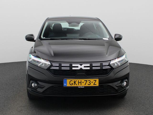 Dacia SANDERO 1.0 TCe 90 Expression | PDC Achter | Licht- en Regensensor | Cruise Control & Snelheidsbegrenzer | LED-Verlichting | Airconditioning | DAB-Radio | Apple Carplay & Android Auto