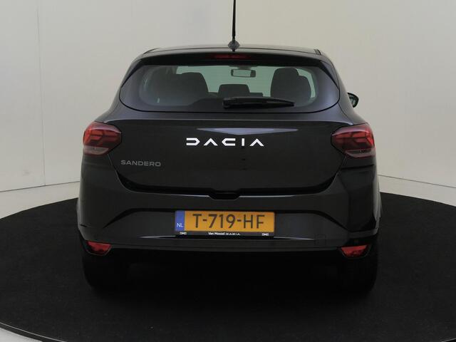 Dacia SANDERO 1.0 TCe 90 PK Expression | Parkeersensoren Achter | Licht- en Regensensor | Cruise Control & Snelheidsbegrenzer | LED-Verlichting | Airconditioning | DAB-Radio | Apple Carplay & Android Auto