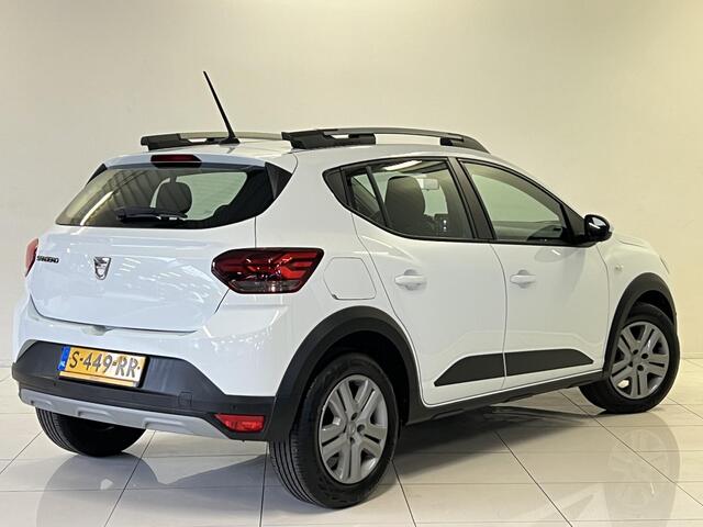 Dacia SANDERO Stepway 1.0 TCe 90 Comfort | Navigatie | Achteruitrijcamera | Parkeersensoren |