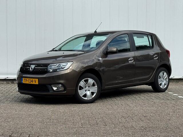 Dacia SANDERO 0.9 TCe Laureate met Navigatie, Cruise Controle, DAB, Airconditioning