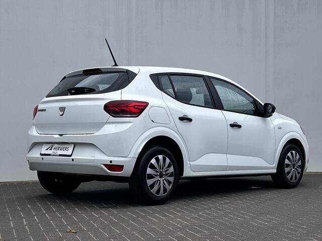 Dacia SANDERO 1.0 TCe 90 Comfort / Dealer onderhouden / Trekgewicht 1.100 kg / Airco / Navigatie via Apple Carplay Android /
