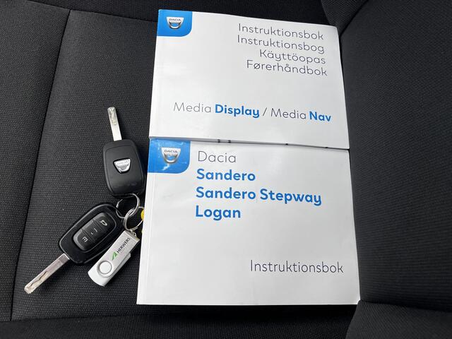 Dacia SANDERO 1.0 TCe 90 Comfort / Dealer onderhouden / Trekgewicht 1.100 kg / Airco / Navigatie via Apple Carplay Android /