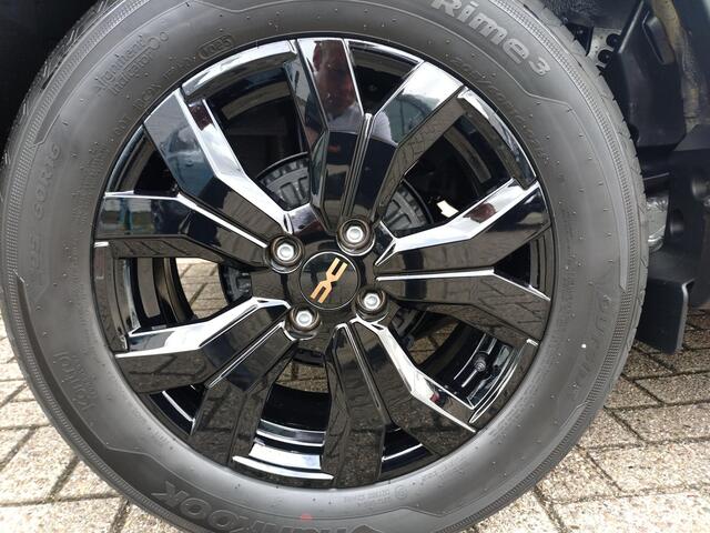 Dacia SANDERO Stepway 1.0 TCe 100 ECO-G / PARKEERSENSOREN V + A INCL. CAMERA / CLIMATE CONTROL / HANDSFREE CARD / APPLE & ANDROIDCARPLAY / DODE HOEK WAARSCHUWING