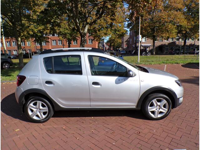 Dacia SANDERO 0.9 TCe Stepway Lauréate NL AUTO ORG KM NAP.....