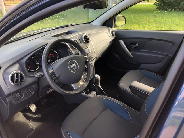 Dacia SANDERO 0.9 TCe 10th Anniversary AIRCO|CRUISE CONTROL|TREKHAAK|PDC|15"