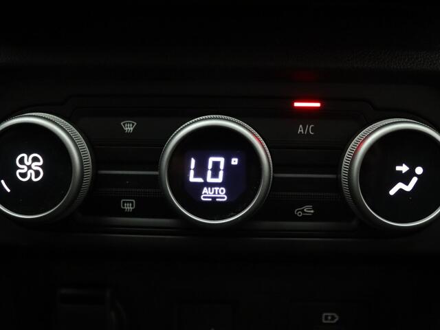 Dacia SANDERO Stepway TCe 100pk ECO-G Up&Go EXTREME+ Camera | Climate | Navi | Parksens. v+a