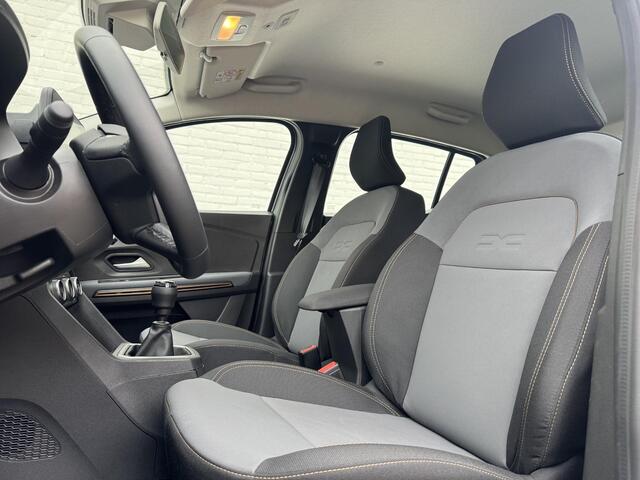 Dacia SANDERO Stepway 1.0 TCe 110 Extreme / Demo / Camera / Navi / Cruise / Clima / Parkeersensoren / Dodehoek Detectie / DAB / NAP / LED /