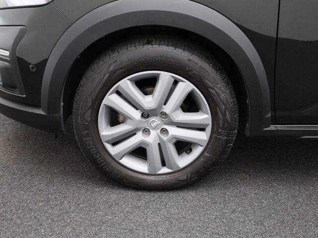 Dacia SANDERO Stepway 1.0 TCe 90 Comfort | Blind Spot Warning | Camera | PDC Voor + Achter | Airconditioning | LED-Verlichting | Cruise Control & Snelheidsbegrenzer | Licht- & Regensensor | Apple Carplay & Android Auto