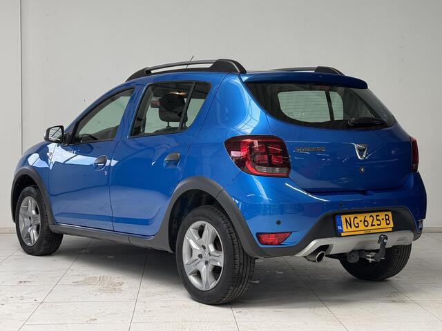 Dacia SANDERO 0.9 TCe Stepway Laureate | Navigatie | Parkeersensoren | Trekhaak |