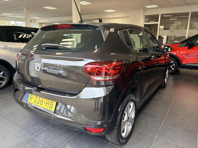 Dacia SANDERO 1.0 TCe 100 Bi-Fuel Comfort Parkeersensoren voor en achter | Camera achter | Lage kilometerstand | LPG installatie |
