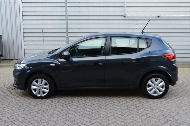 Dacia SANDERO 1.0 TCe 90 Comfort O.a: Navi, Clima, Cruise, PDC, Camera, Carplay, Etc. All-in prijs!