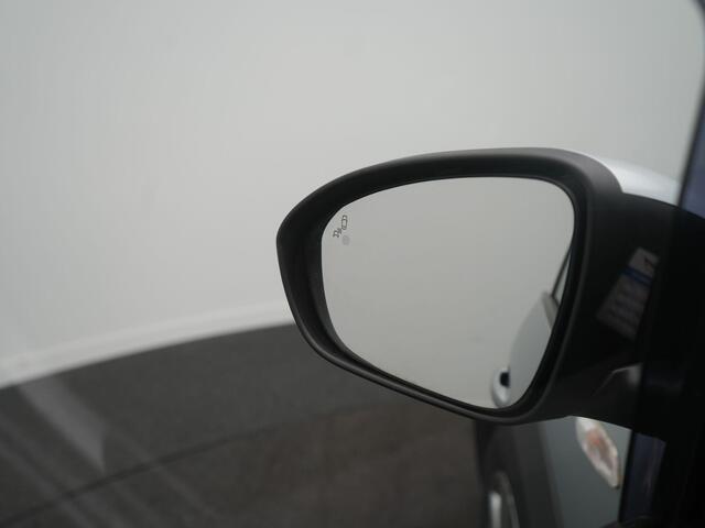 Dacia SANDERO Stepway TCe 90 Comfort - RIJKLAARPRIJS - All Seasonbanden - Achteruitrijcamera - Dealeronderhouden