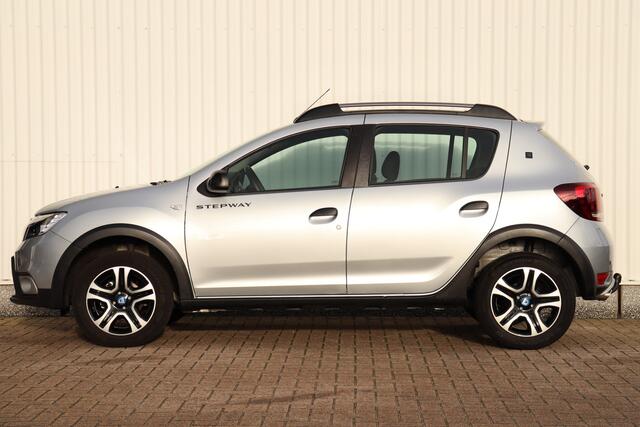 Dacia SANDERO 1.0 TCe Bi-Fuel Stepway Serie Limitee 15th Anniv. | Climate Control | Navigatie | Trekhaak | Cruise Control