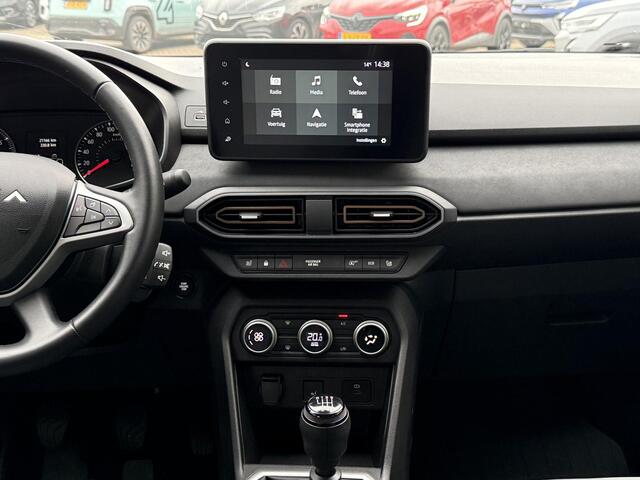 Dacia SANDERO Stepway 1.0 TCe 110 Extreme | Navigatie | Stoelverwarming | Achteruitrijcamera | LED | DAB | Dodehoek detectie | Climate Control | Key-less | Cruise Control |