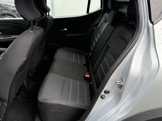 Dacia SANDERO Stepway 1.0 TCe 90 Comfort (Hoge instap) Trekhaak | Parkeerhulp | Apple Carplay | Dealer Onderhouden