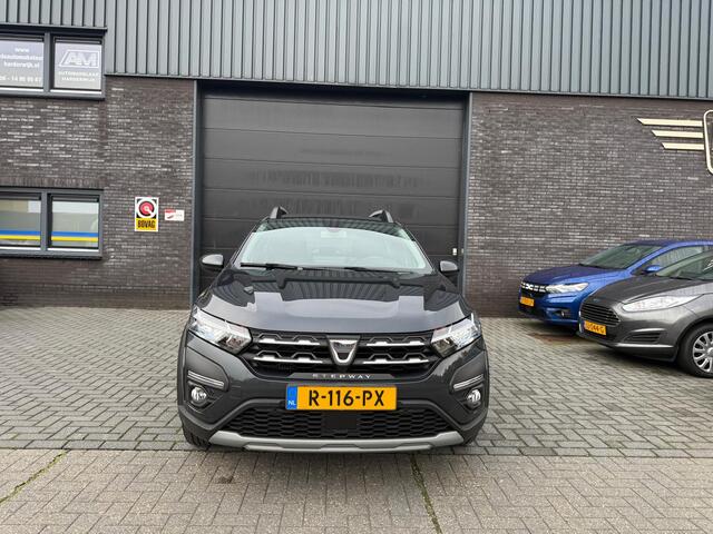 Dacia SANDERO Stepway 1.0 TCe 100 Bi-Fuel Essential | 1E EIGENAAR | 12MND GARANTIE | AIRCO | LPG | LED | DAB | CARPLAY |