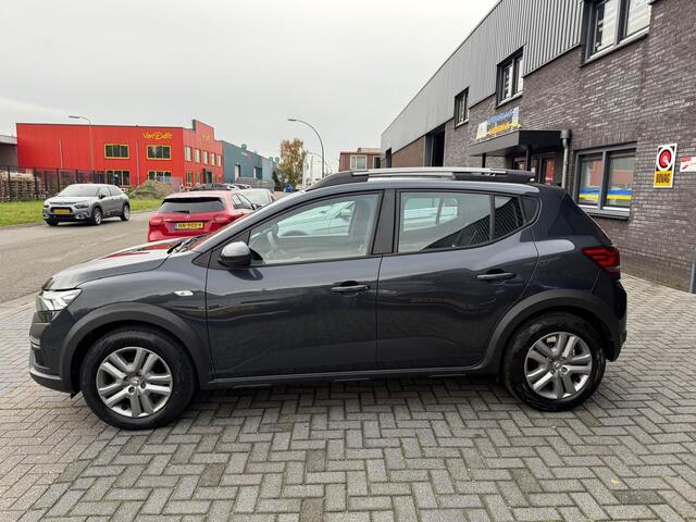 Dacia SANDERO Stepway 1.0 TCe 100 Bi-Fuel Essential | 1E EIGENAAR | 12MND GARANTIE | AIRCO | LPG | LED | DAB | CARPLAY |