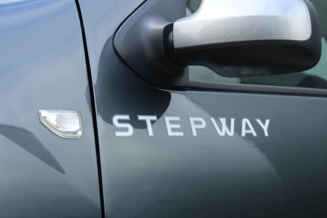 Dacia SANDERO 0.9 TCe 90pk Tech Road | Navigatie | Trekhaak | Cruise control | PDC | Bluetooth | DAB