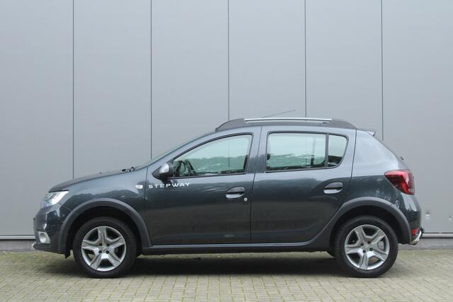 Dacia SANDERO 0.9 TCe 90pk Tech Road | Navigatie | Trekhaak | Cruise control | PDC | Bluetooth | DAB