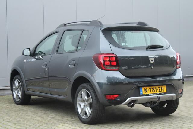 Dacia SANDERO 0.9 TCe 90pk Tech Road | Navigatie | Trekhaak | Cruise control | PDC | Bluetooth | DAB