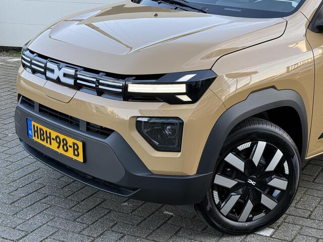 Dacia Spring Extreme 65 26.8 kWh | Snel laden | Armsteun | Camera | Beschikbaar per 06/2025