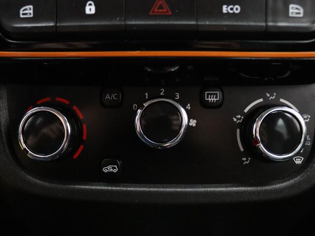 Dacia Spring Comfort Plus 27 kWh Airco | Camera | Begrenzer | Navi | Parkeersens. achter