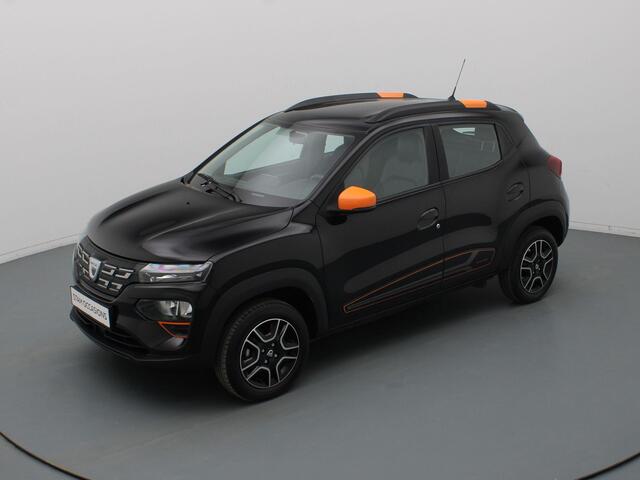 Dacia Spring Comfort Plus 27 kWh Airco | Camera | Begrenzer | Navi | Parkeersens. achter