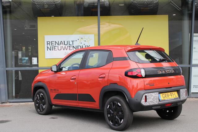 Dacia Spring Extreme 65 26.8 kWh / DEMO / DC Lader 30 KW