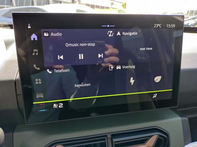 Dacia Spring Extreme 65 26.8 kWh / DC Lader 30 KW / DEMO ZAANDAM