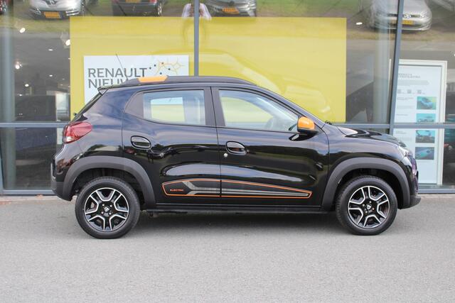 Dacia Spring Comfort Plus (Orange Pack) 27 kWh | CAMERA | PARKEERSENSOREN | CRUISE CONTROL | AIRCONDITIONING | APPLE CARPLAY