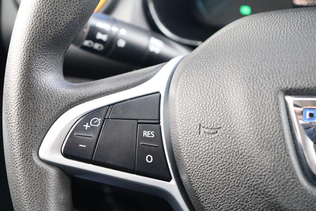 Dacia Spring Comfort Plus 27 kWh | Camera | Airco | Navigatie | Carplay