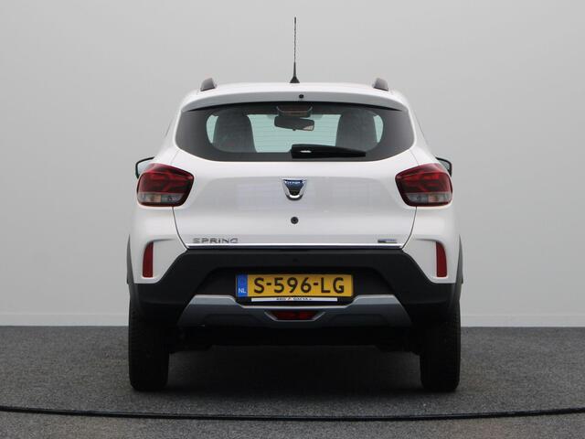 Dacia Spring Comfort Plus (Orange Pack) 27 kWh | Accu Score 92% | Achteruitrijcamera | Navigatie | CCS snelladen | Apple carplay |