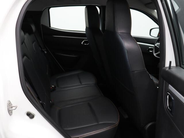 Dacia Spring Comfort Plus (Orange Pack) 27 kWh | Accu Score 92% | Achteruitrijcamera | Navigatie | CCS snelladen | Apple carplay |