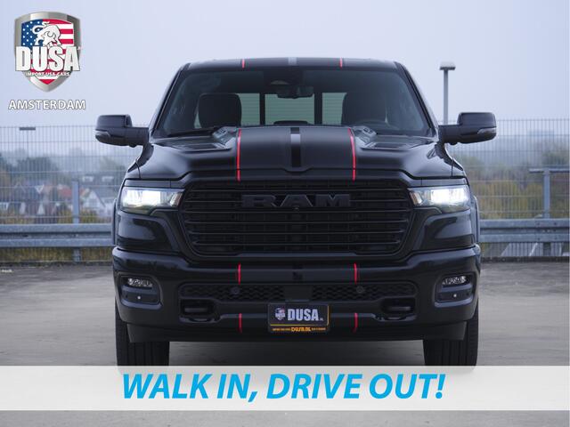 Dodge 1500 RAM Laramie | Night Edition | Crew Cab | 4X4 | 2025 Panorama | Niveau regeling | 14,4-inch Touchscreen | Passenger Display Meerprijs extra opties / Accessoires zoals Deksel, Backflip, Fenders, wraps, Stripings etc