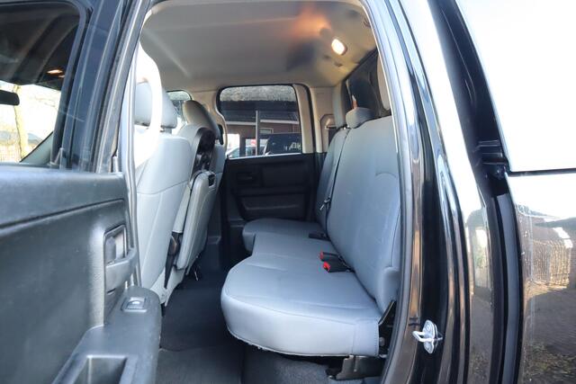 Dodge 1500 Ram 5.7 V8 Quad Cab | 6 Persoons | Hardtop | 3500 KG trekgewicht |