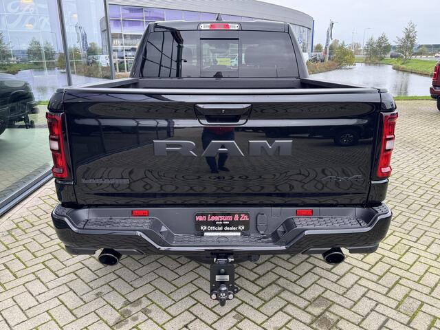 Dodge 1500 Ram MY25 Laramie Night 3.0L Hurricane | Pano | H&K | Passenger Screen