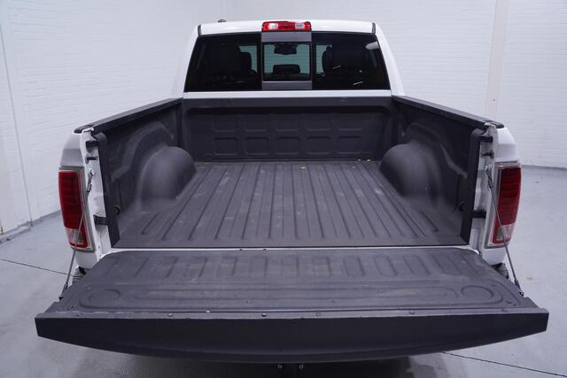 Dodge 1500 Ram 5.7 V8 4x4 Crew Cab 5'7 Rebel Laramie Navi Leder Apple Carplay Xenon Stoel- verwarning/koeling 1e Eig.