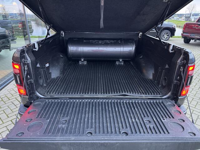 Dodge 1500 Ram Laramie Night | Pano | H&K | Uitlaatklep