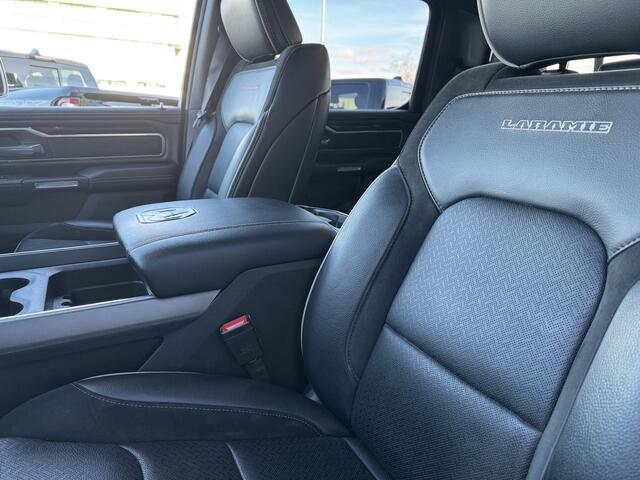 Dodge 1500 Ram Laramie Sport | Alpine | Achteruitrijcamera | Draadloos Apple Carplay