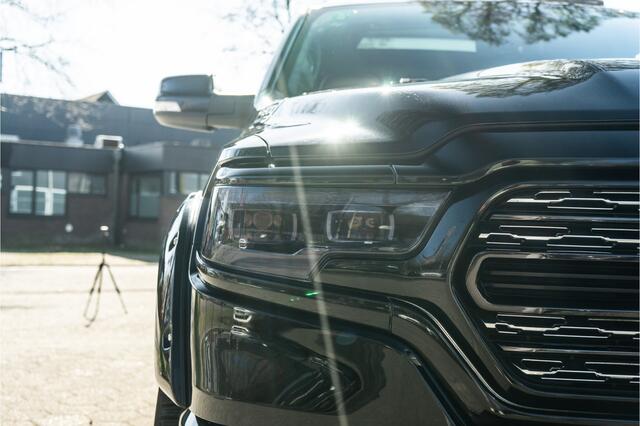 Dodge 1500 Ram 5.7 V8 4x4 Crew Cab Limited 402PK | Blacked | Wide | Lucht | VOL! 12 MND Garantie