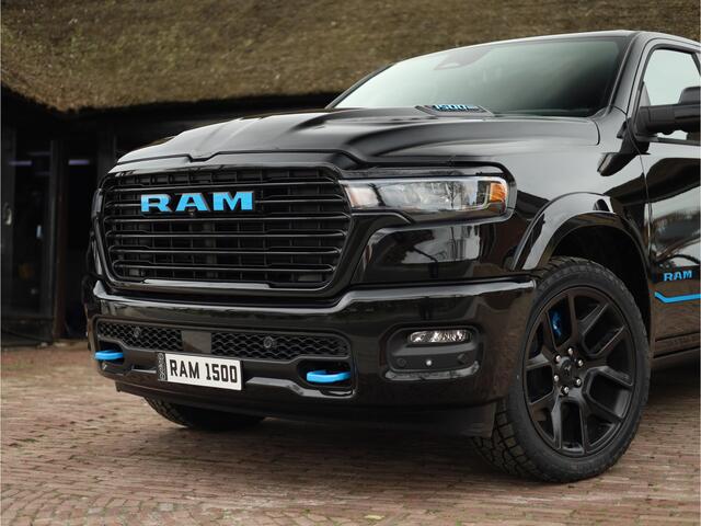 Dodge 1500 Ram 2025 3.0L HURRICANE LARAMIE Night Premium | BPM VRIJ | NIEUW | Color Pack | Panoramadak | Luchtvering